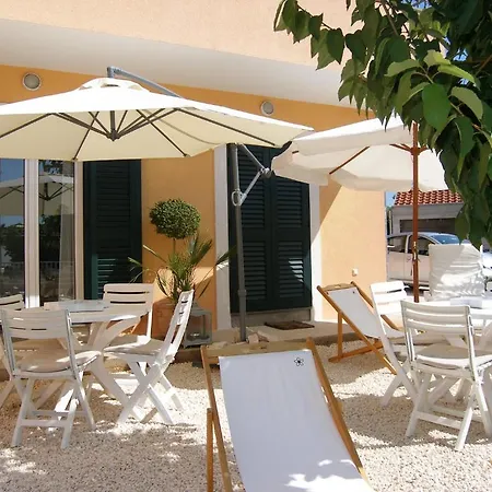 Apartment Dalmata Brodarica (Sibenik-Knin)